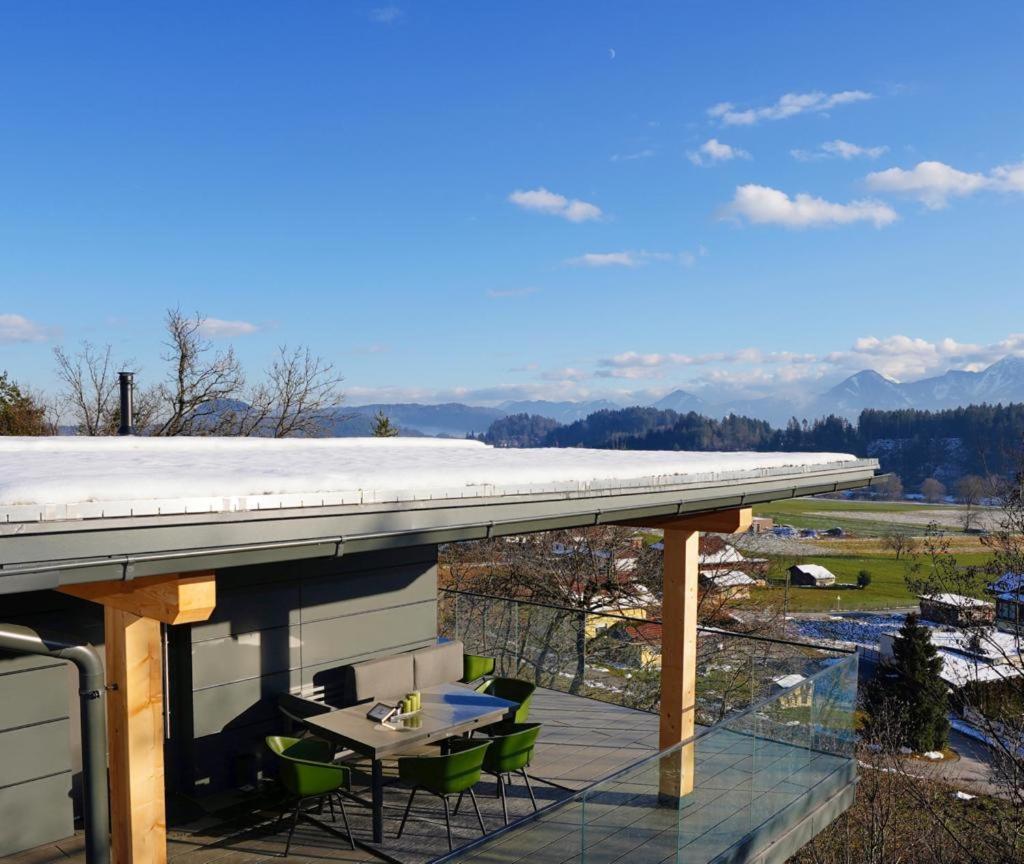 Modernes Ferienhaus Mit Panoramablick Rosegg Exterior foto